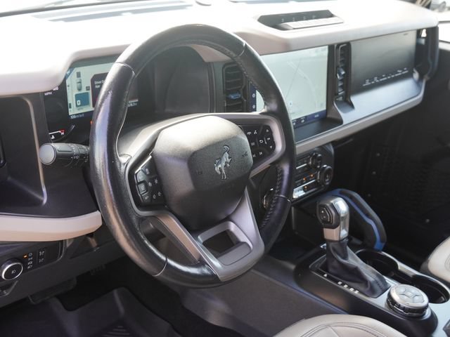Used 2022 Ford Bronco Wildtrak AWD/4WD image 17