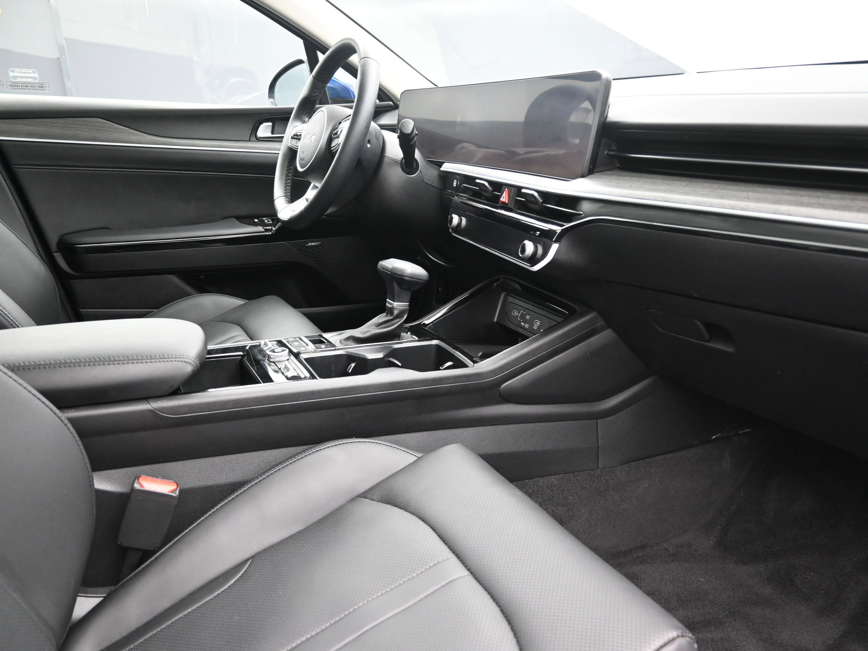 Used 2025 Kia K5 EX image 26