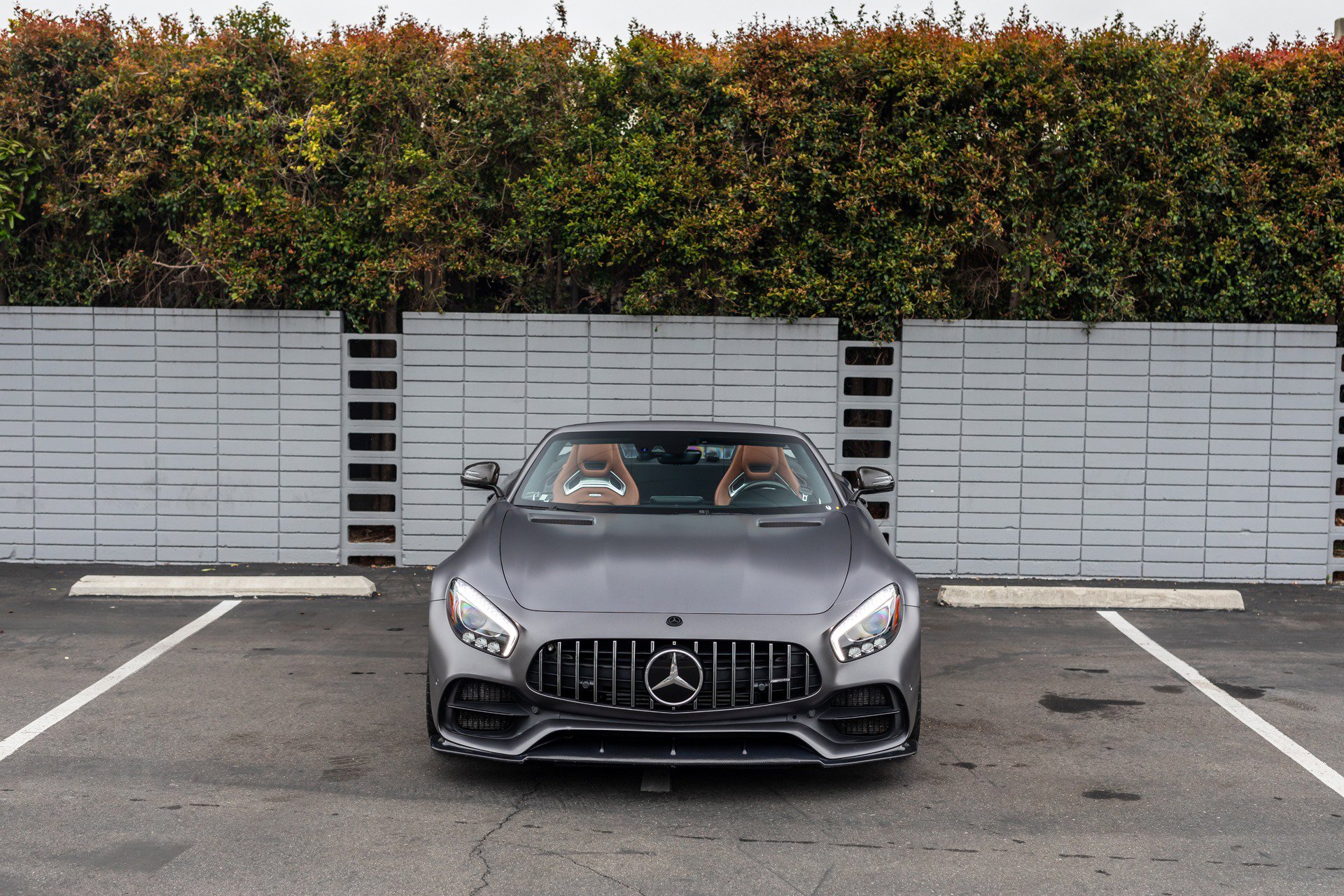 Used 2018 Mercedes-Benz AMG GT C image 2
