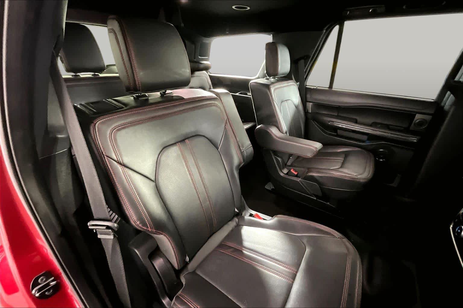 Used 2022 Ford Expedition Limited RWD image 18