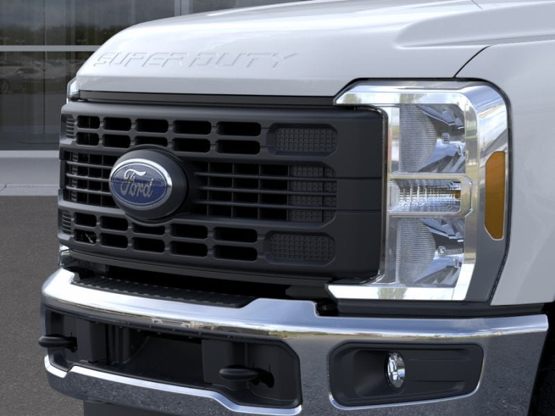 New 2026 Ford F250 XL w/ XL Chrome Package AWD/4WD image 31