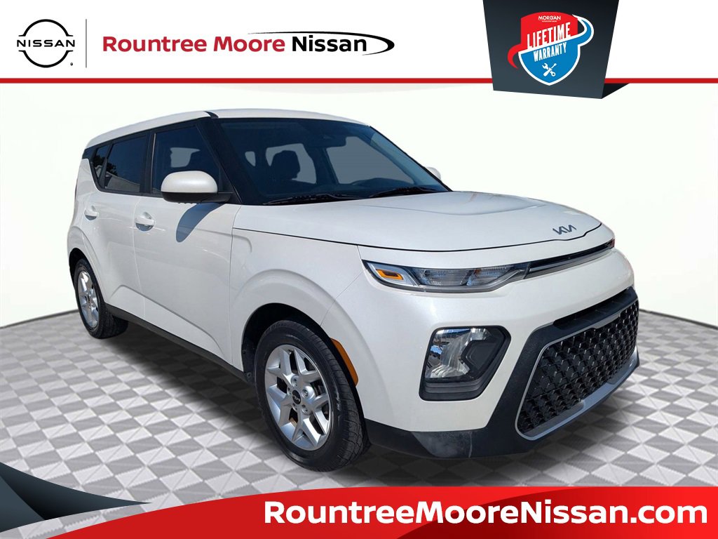 Used 2022 Kia Soul LX w/ Technology Package