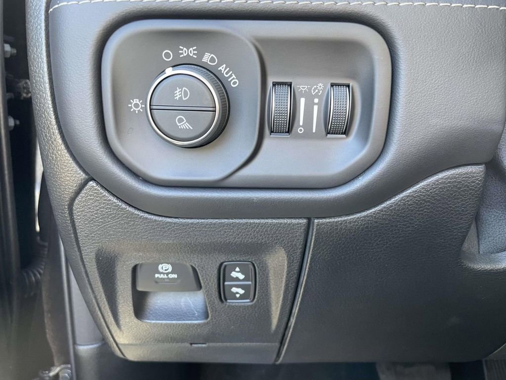 Used 2021 RAM 1500 Limited image 19