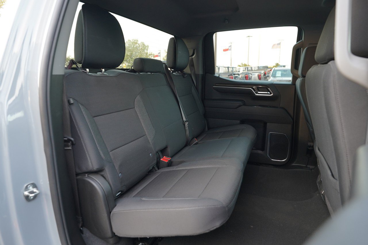Certified 2024 Chevrolet Silverado 1500 LT AWD/4WD image 23