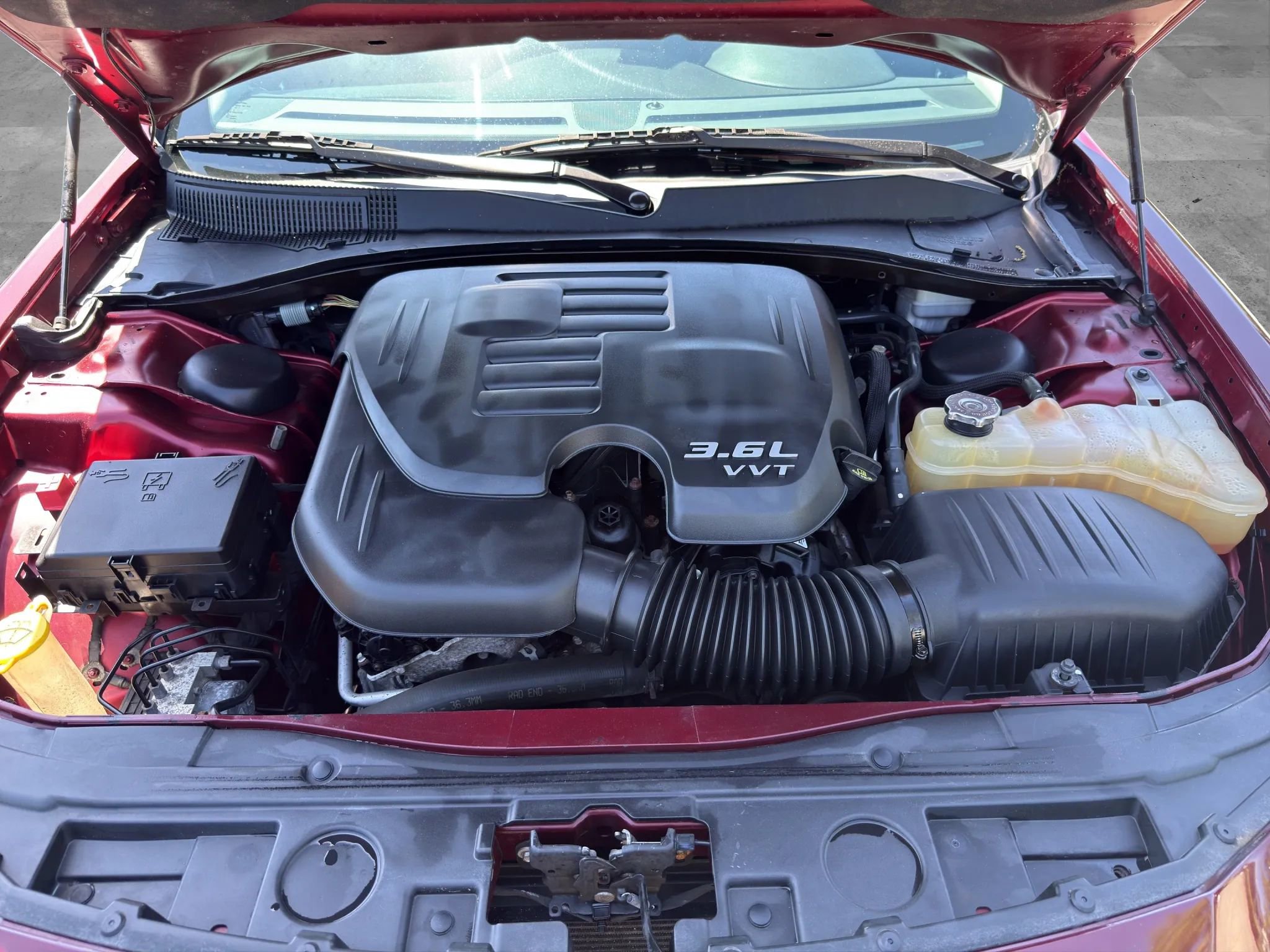Used 2015 Chrysler 300 Limited RWD image 26