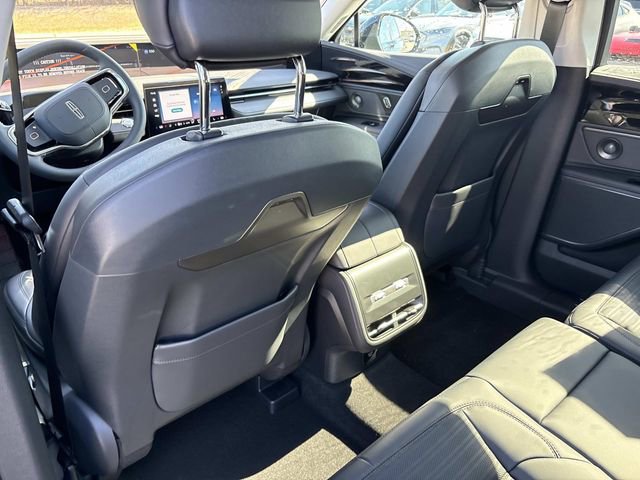 New 2026 Lincoln Nautilus Reserve image 16