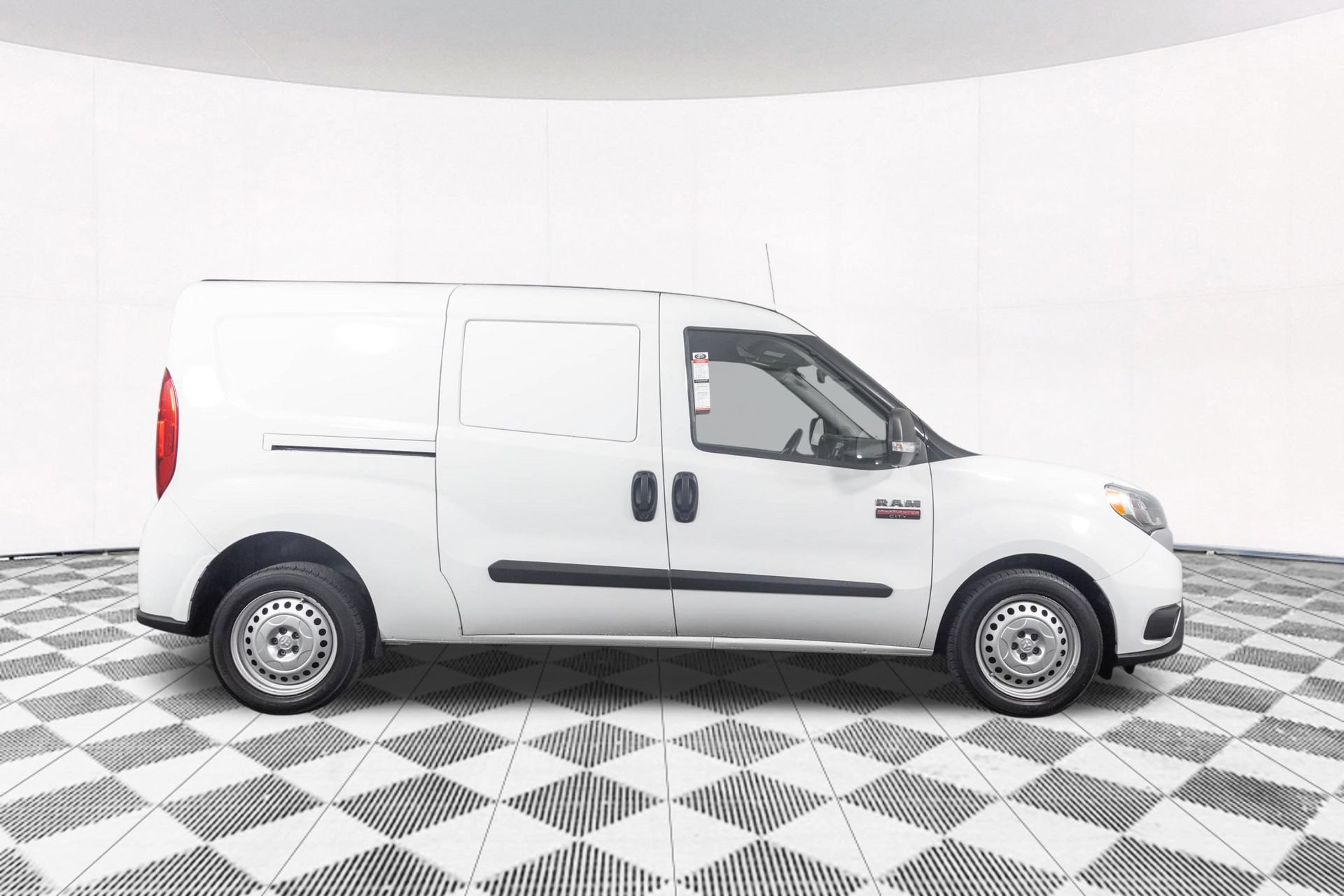 Used 2022 RAM ProMaster City Tradesman FWD image 19