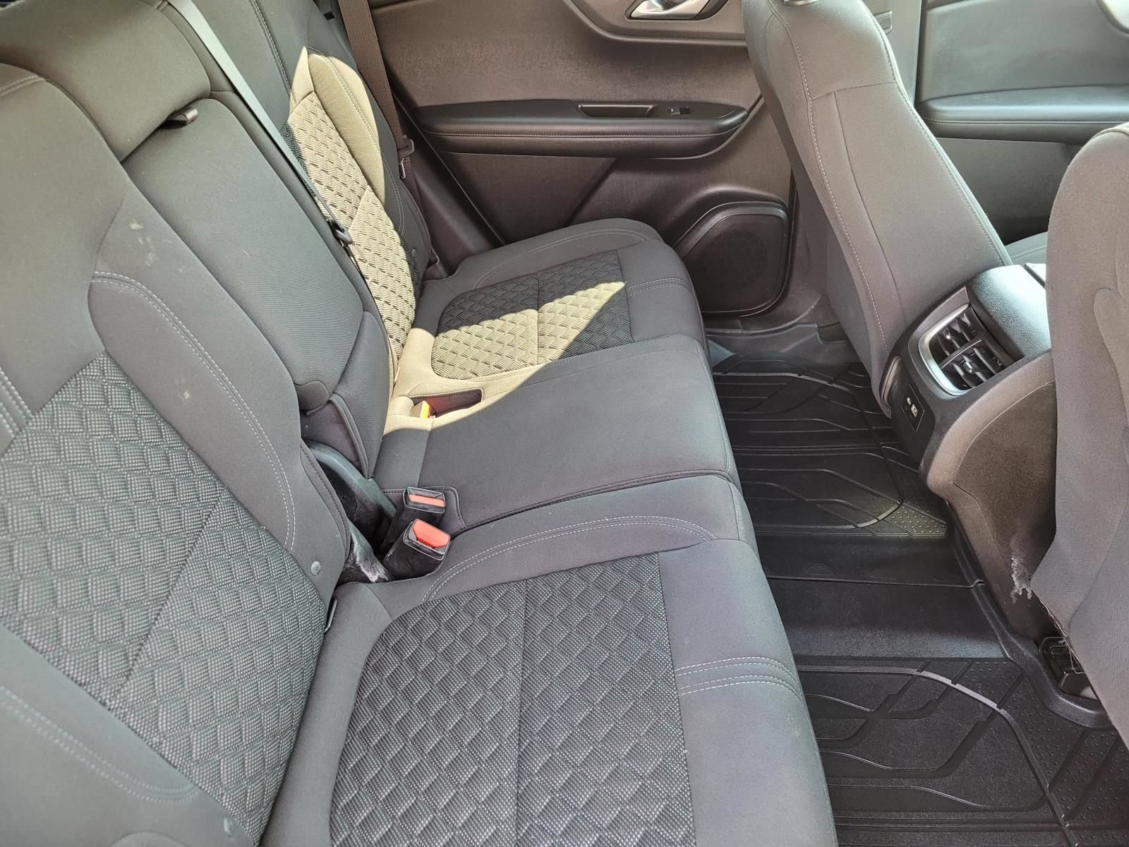 Used 2020 Chevrolet Blazer LT w/ LPO, Floor Liner Package FWD image 12