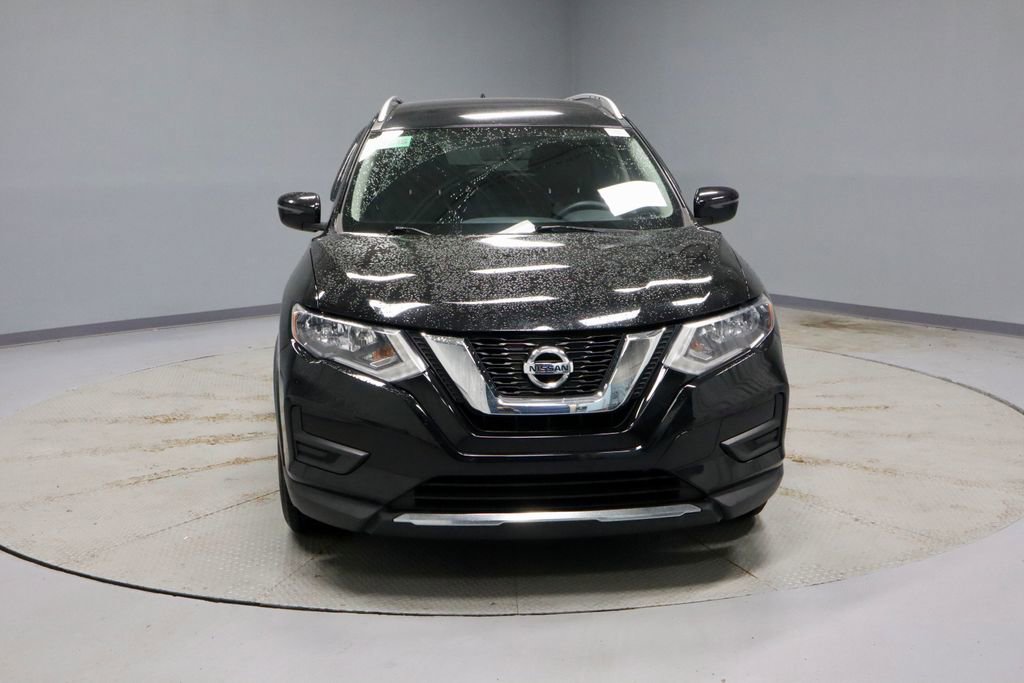 Used 2017 Nissan Rogue S w/ S Appearance Package FWD image 6