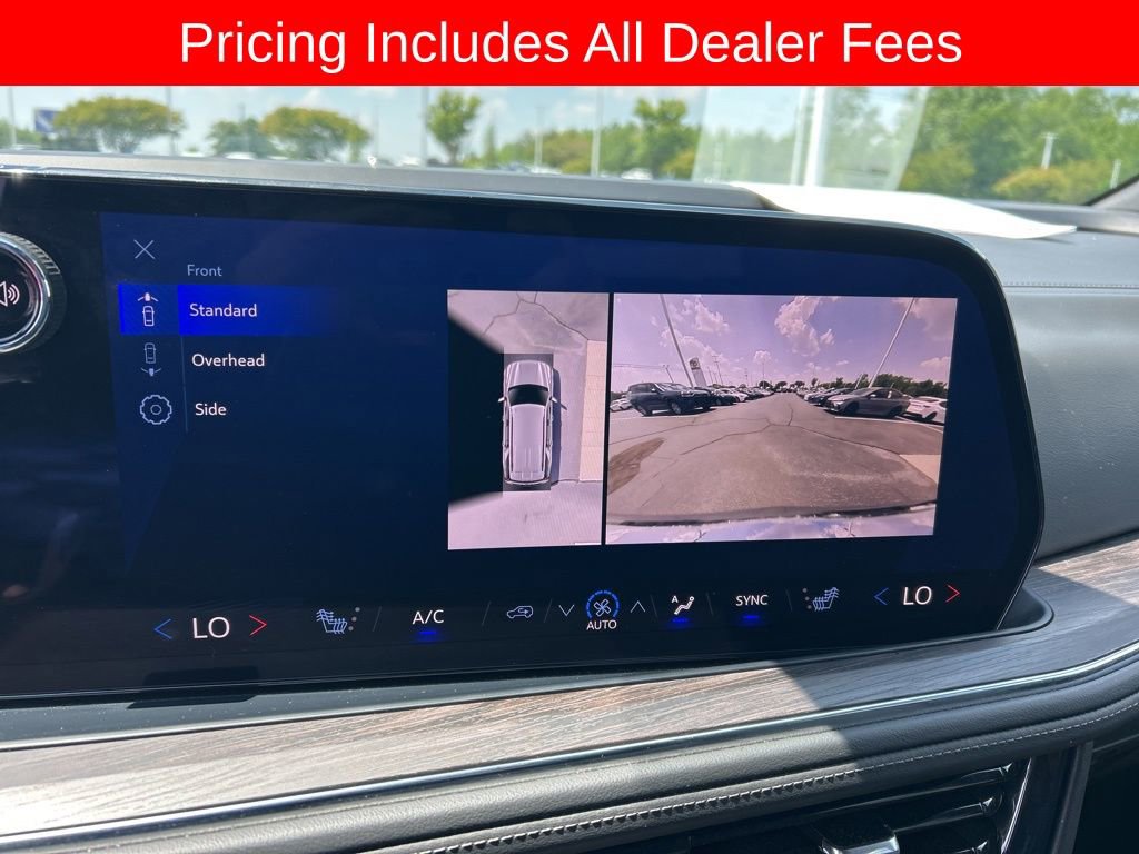 Used 2025 Chevrolet Tahoe LT RWD image 16