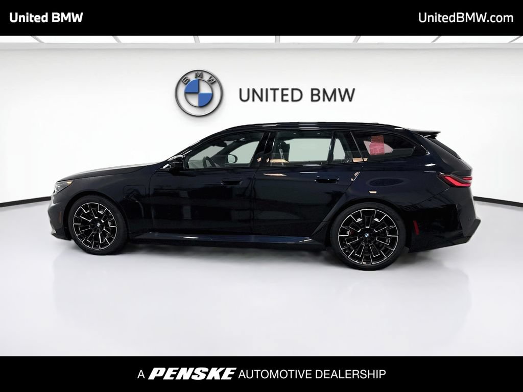New 2027 BMW M5 Touring AWD/4WD image 8