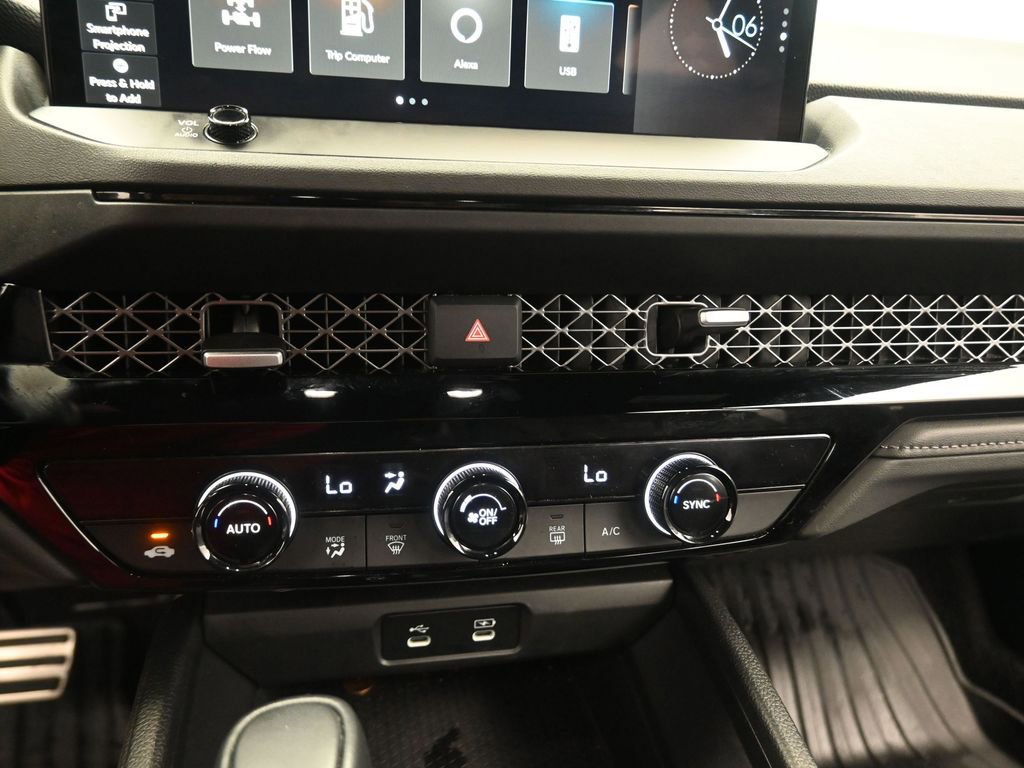 Used 2023 Honda Accord Sport image 13