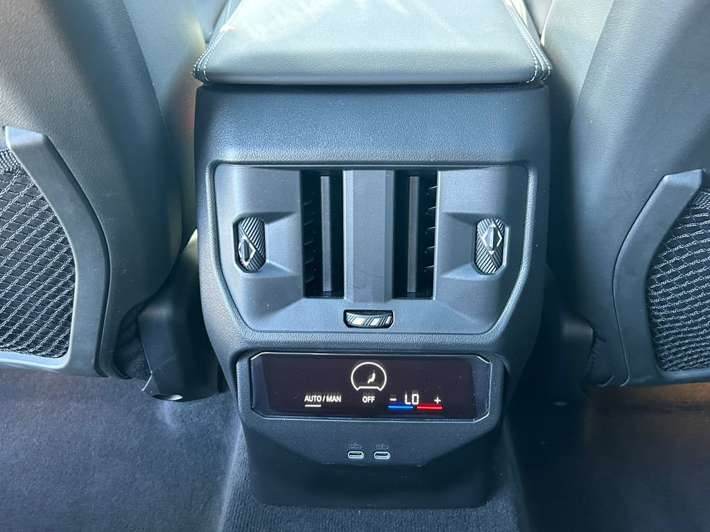 Used 2025 BMW X3 xDrive30i w/ Premium Package AWD/4WD image 33