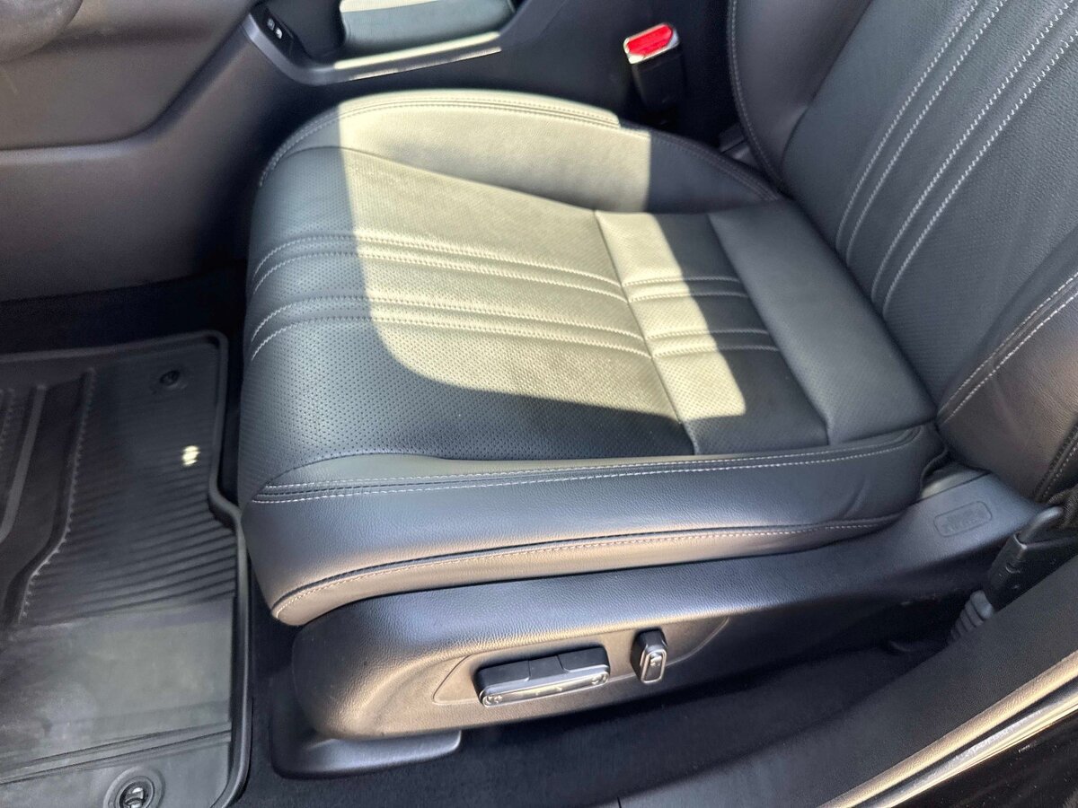 Used 2024 Honda HR-V EX-L image 19