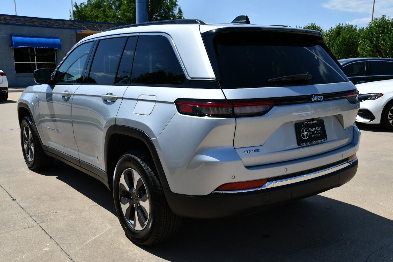 Used 2025 Jeep Grand Cherokee Limited 4xe AWD/4WD image 5