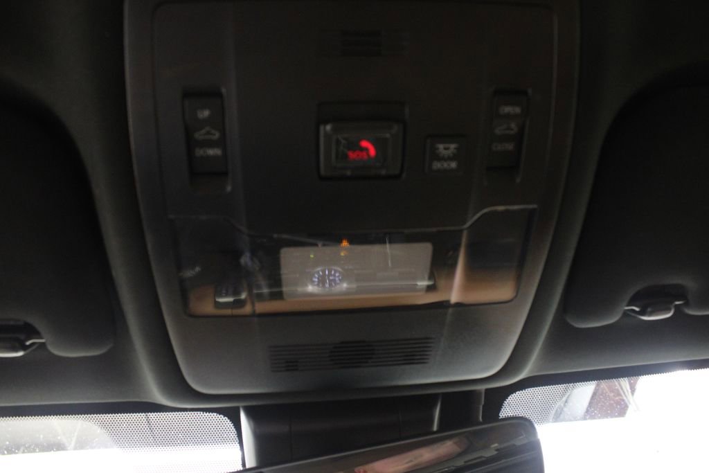 Used 2022 Lexus IS 300 w/ Premium Package RWD image 29