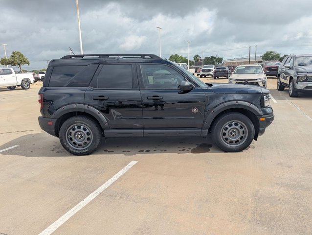 Used 2023 Ford Bronco Sport Outer Banks AWD/4WD image 4