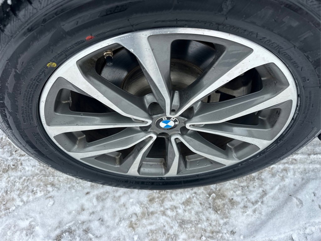 Used 2019 BMW X3 xDrive30i w/ Premium Package image 17