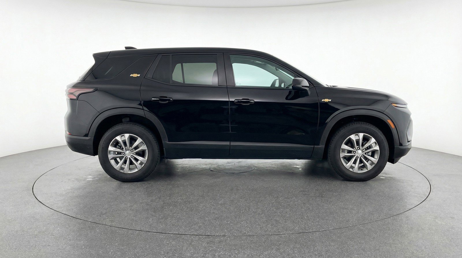 Used 2025 Chevrolet Equinox LT FWD image 11