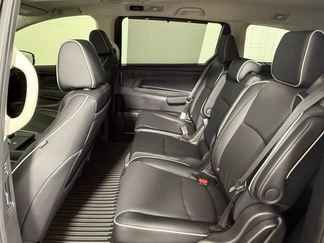 New 2026 Honda Odyssey Touring image 26