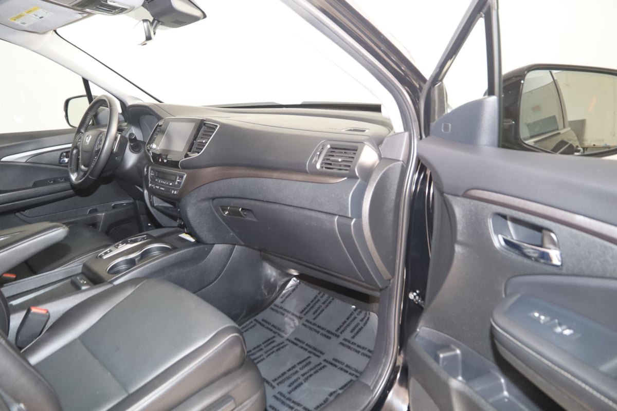 Used 2023 Honda Ridgeline RTL-E image 40