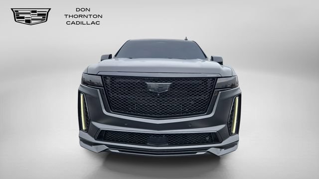 Certified 2024 Cadillac Escalade ESV V AWD/4WD image 8