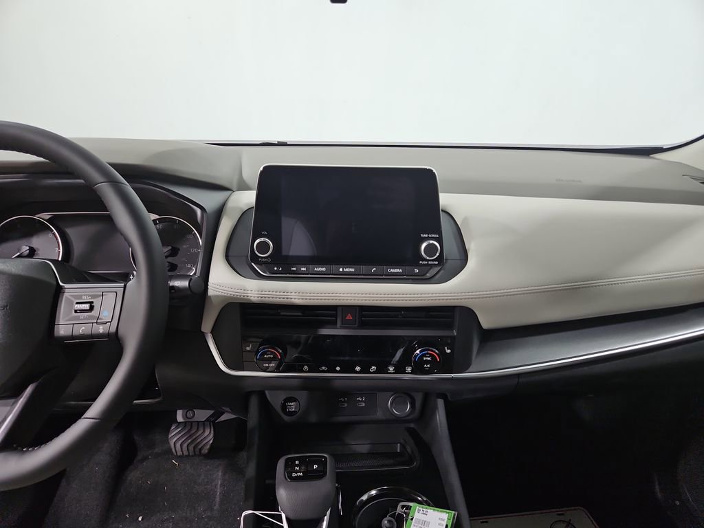 New 2026 Nissan Rogue SV image 18