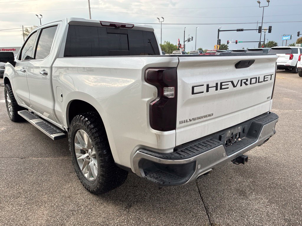 Used 2020 Chevrolet Silverado 1500 LTZ w/ LTZ Premium Package AWD/4WD image 4