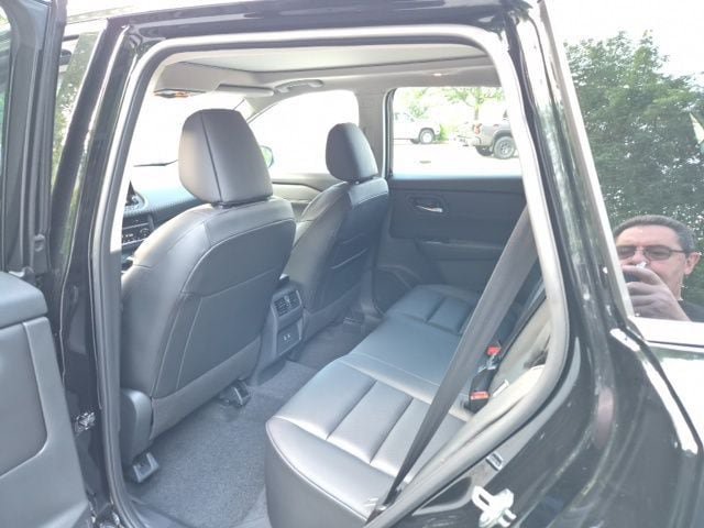 New 2026 Nissan Rogue Dark Armor AWD/4WD image 14