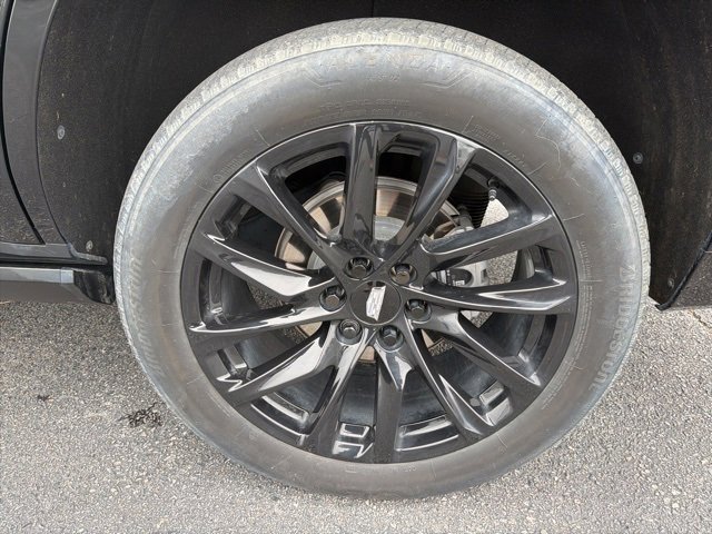 Used 2024 Cadillac Escalade Sport w/ LPO, ONYX Package image 7