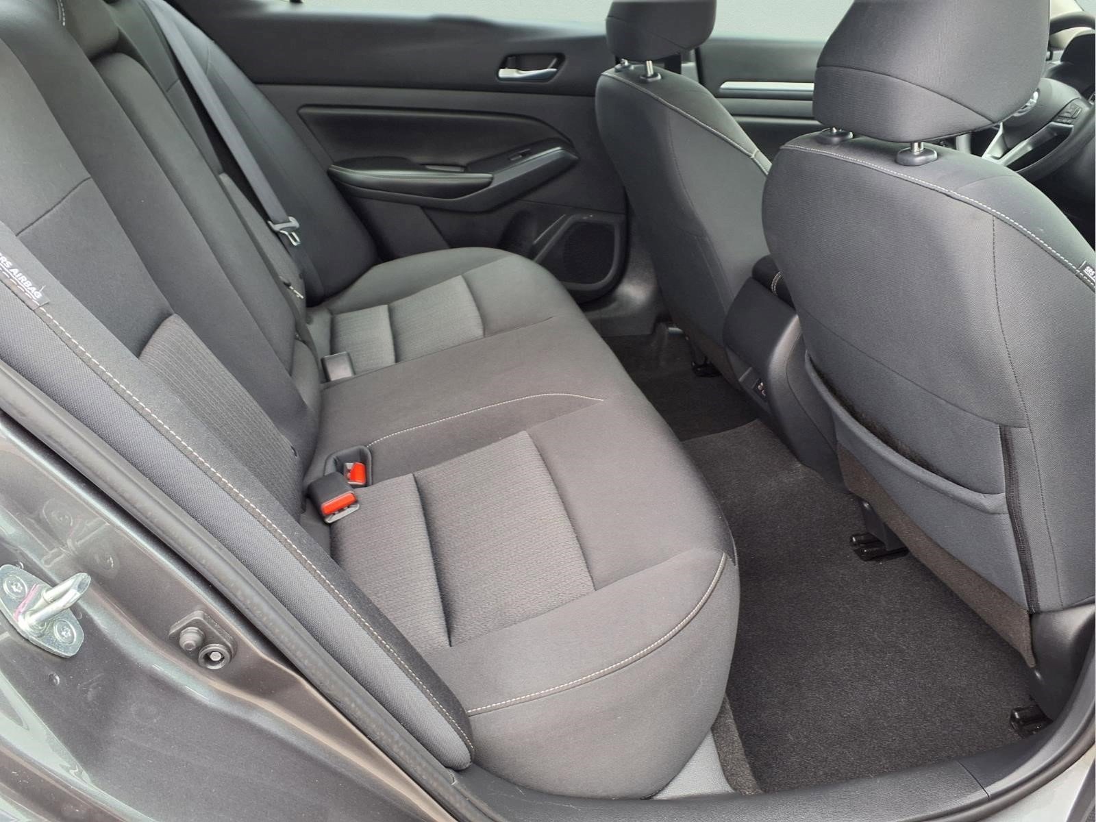 Certified 2022 Nissan Altima 2.5 SV FWD image 13