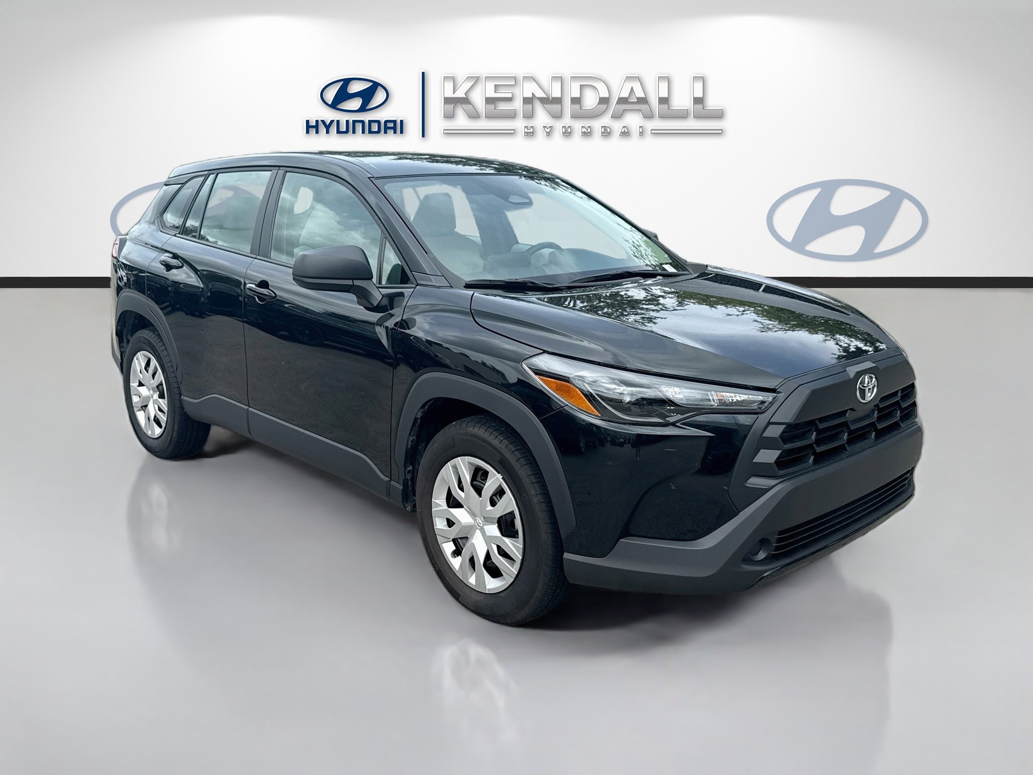 Used 2026 Toyota Corolla Cross L FWD image 1