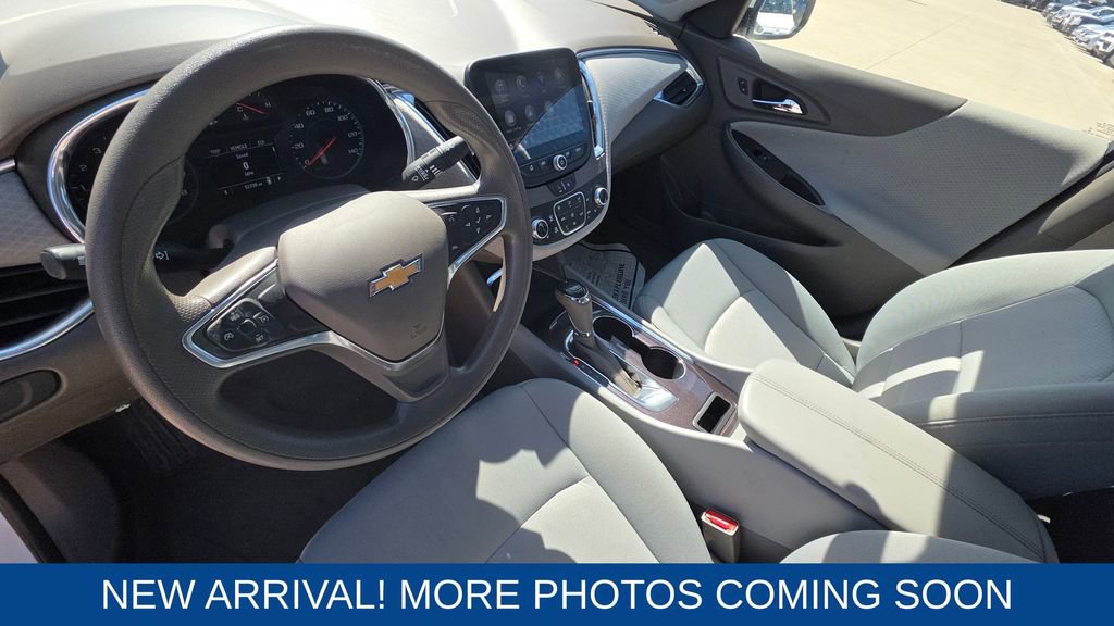 Used 2020 Chevrolet Malibu LT image 12