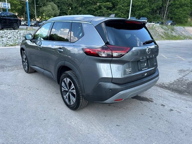 Used 2021 Nissan Rogue SV w/ Premium Package FWD image 3