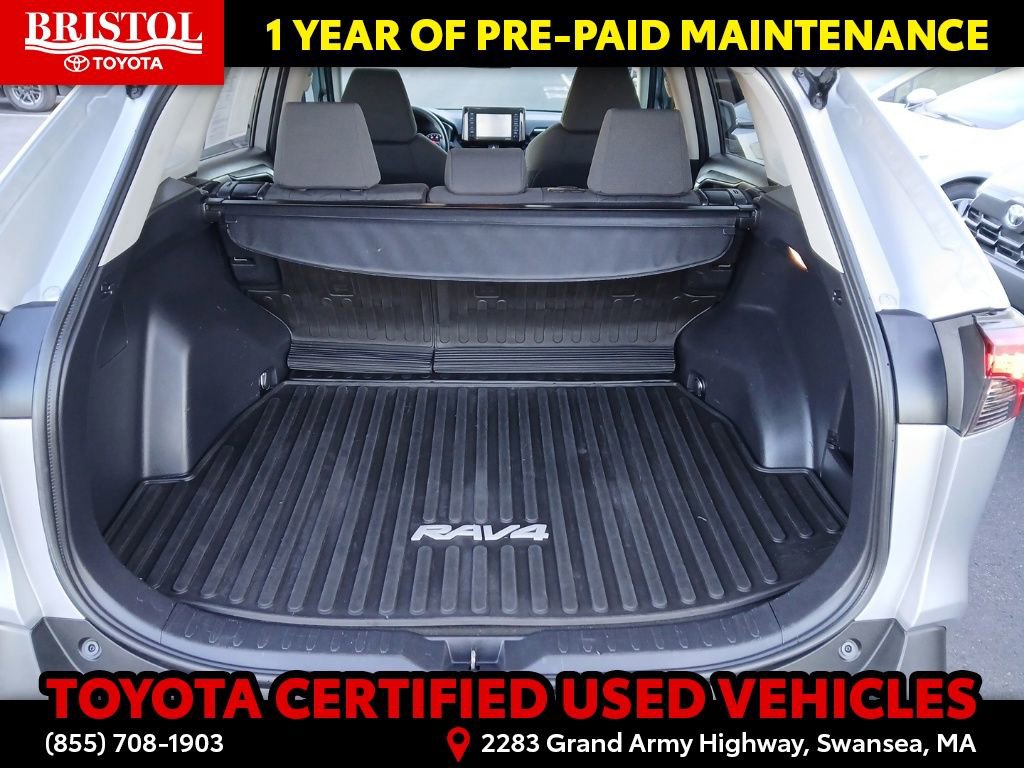 Certified 2021 Toyota RAV4 XLE image 32
