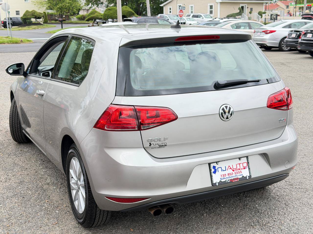 Used 2015 Volkswagen Golf S FWD image 78
