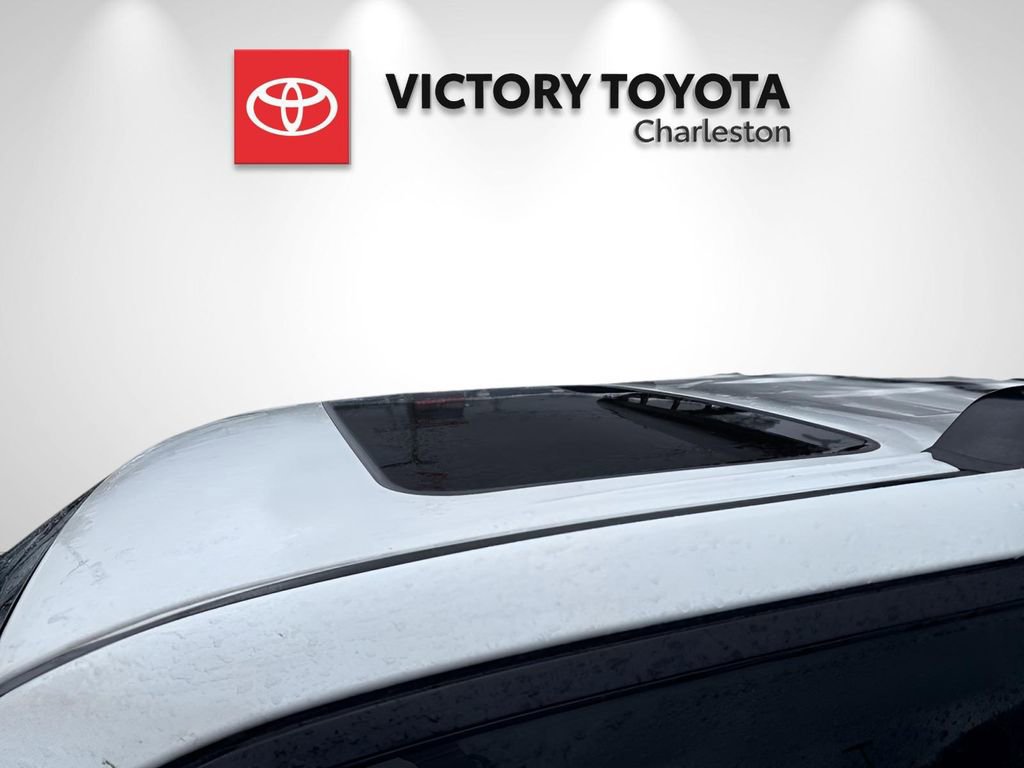 Used 2024 Toyota 4Runner SR5 Premium w/ Moonroof Package image 6
