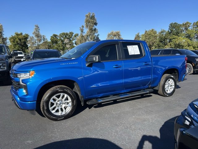 Used 2023 Chevrolet Silverado 1500 RST image 3