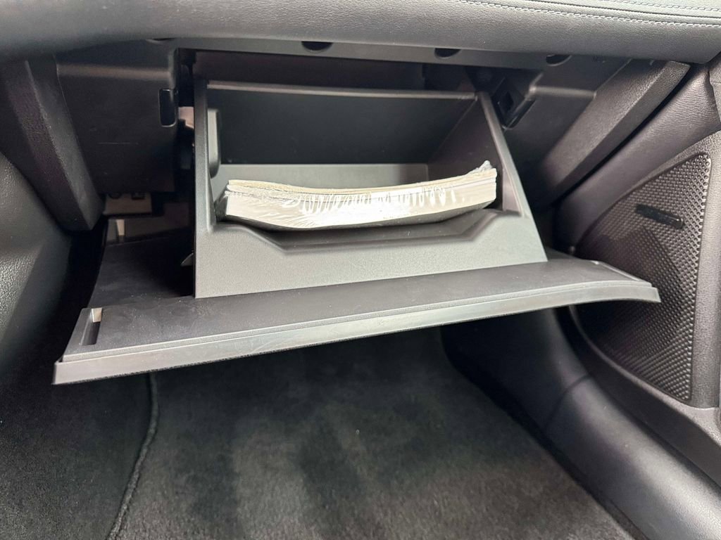 Certified 2024 Nissan Z Performance image 31