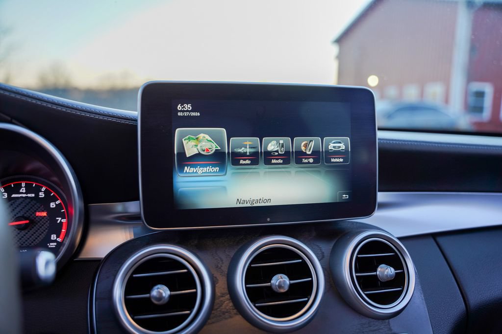 Used 2015 Mercedes-Benz C 63 AMG S image 26
