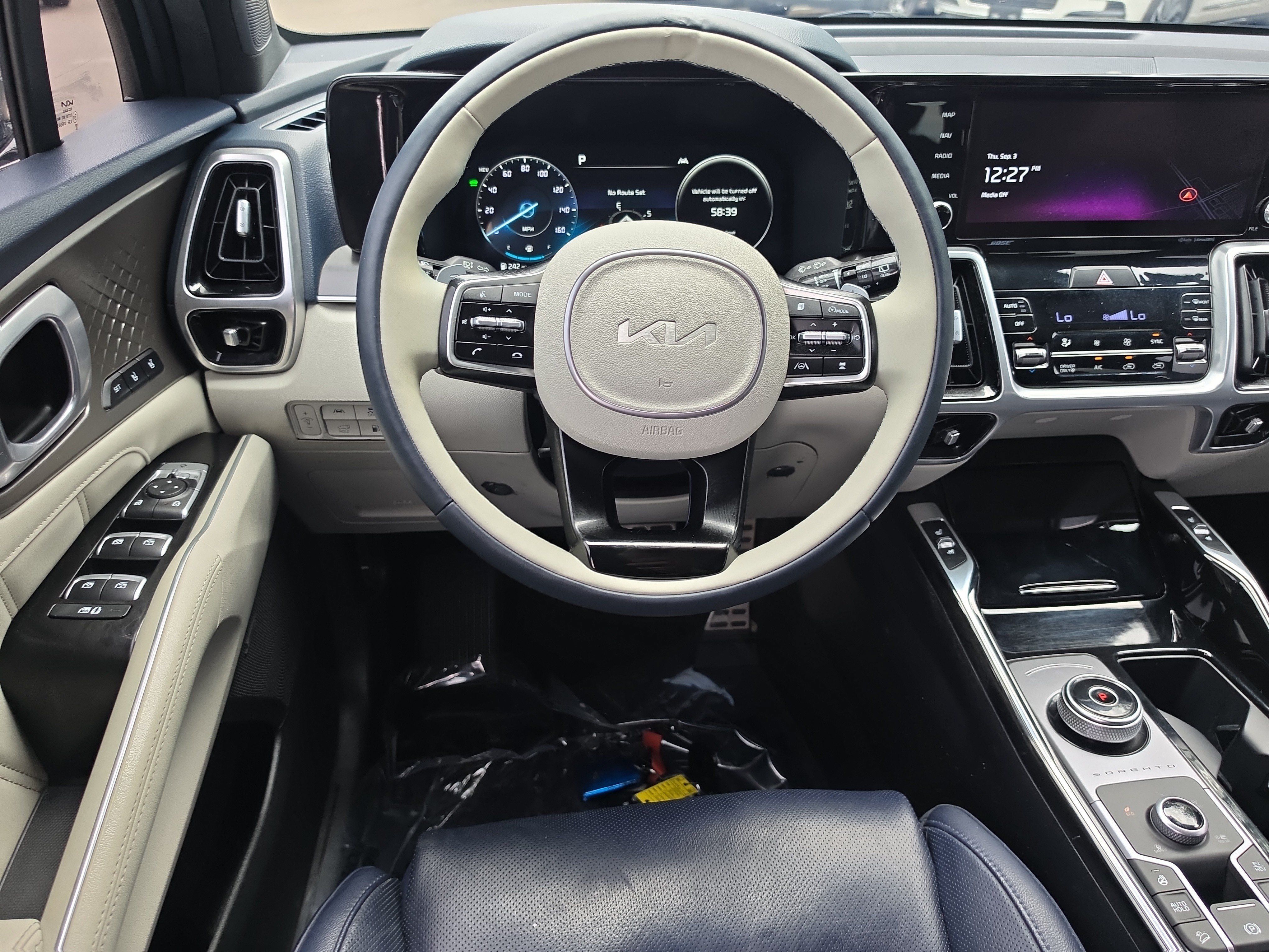 Certified 2022 Kia Sorento SX Prestige AWD/4WD image 14