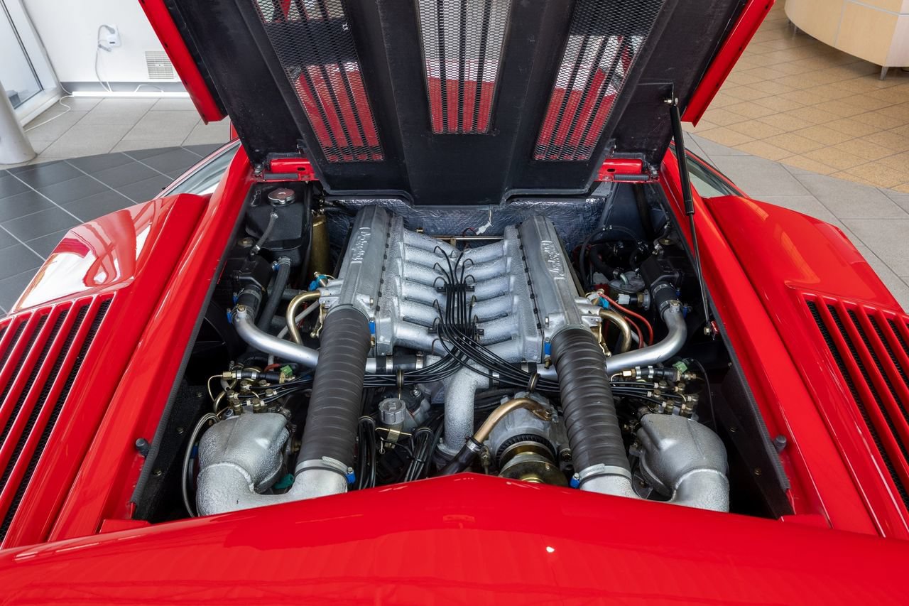 Used 1989 Lamborghini Countach Coupe RWD image 33