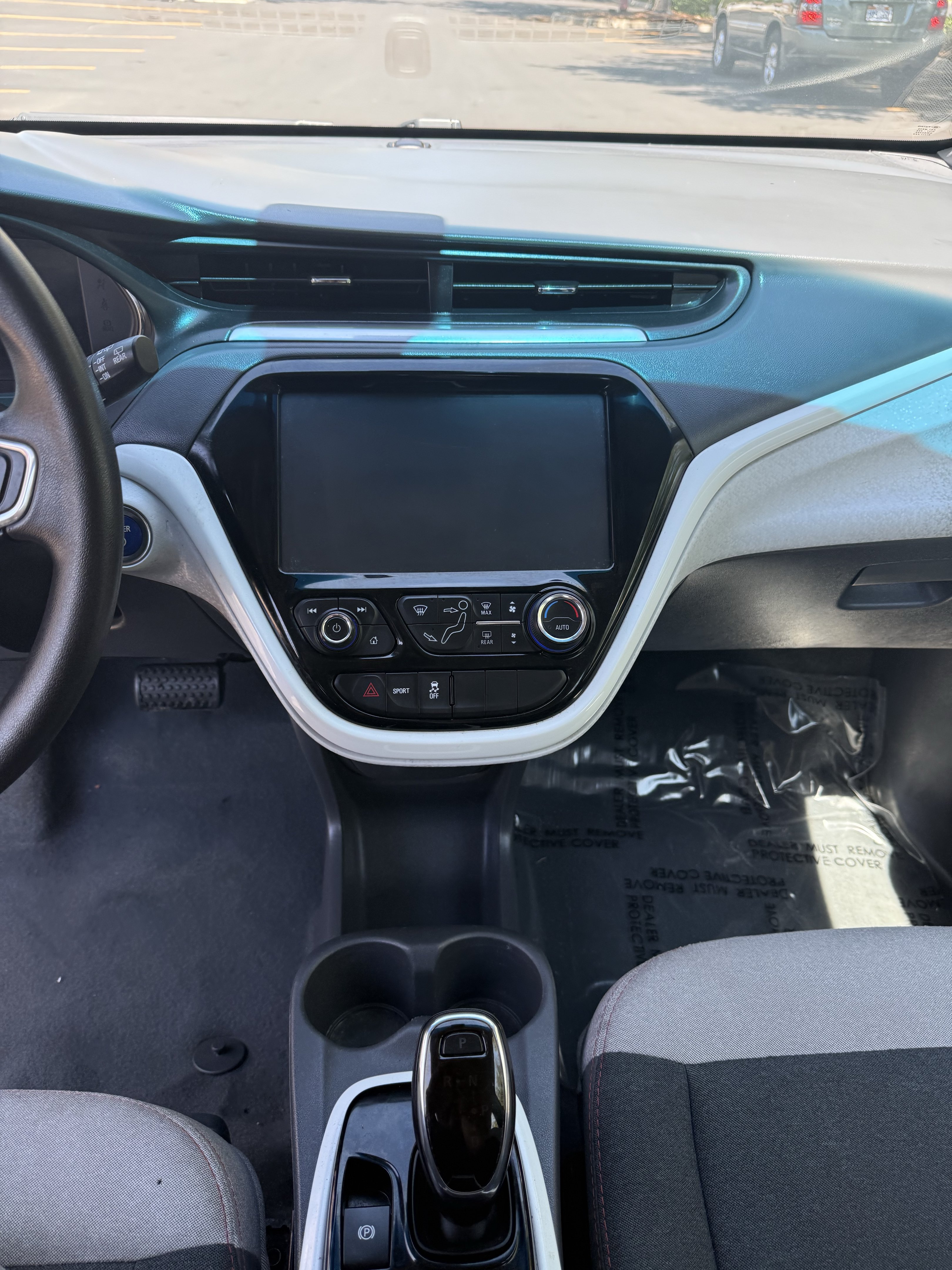 Used 2019 Chevrolet Bolt LT FWD image 15
