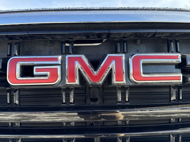Certified 2024 GMC Yukon SLE w/ LPO, Floor Liner Package image 31