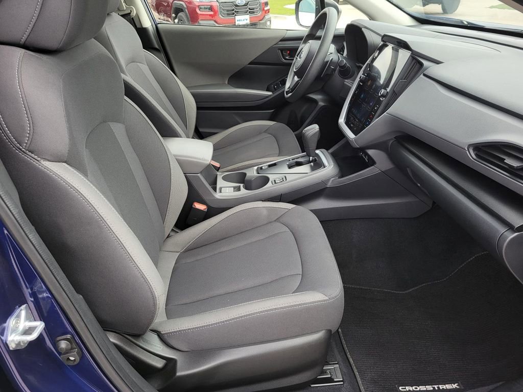 Certified 2025 Subaru Crosstrek 2.0i Premium image 8