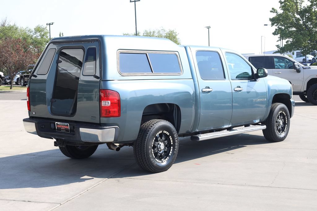 Used 2009 Chevrolet Silverado 1500 LT w/ Regional Value Package RWD image 6