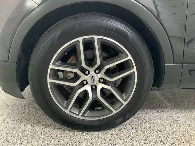 Used 2017 Ford Explorer Sport AWD/4WD image 15