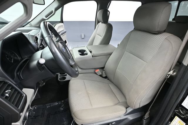 Used 2018 Ford F150 XLT w/ Equipment Group 302A Luxury AWD/4WD image 18