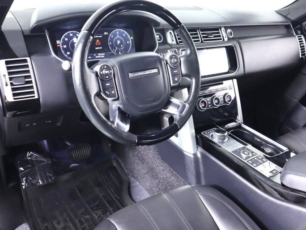 Used 2017 Land Rover Range Rover HSE AWD/4WD image 9