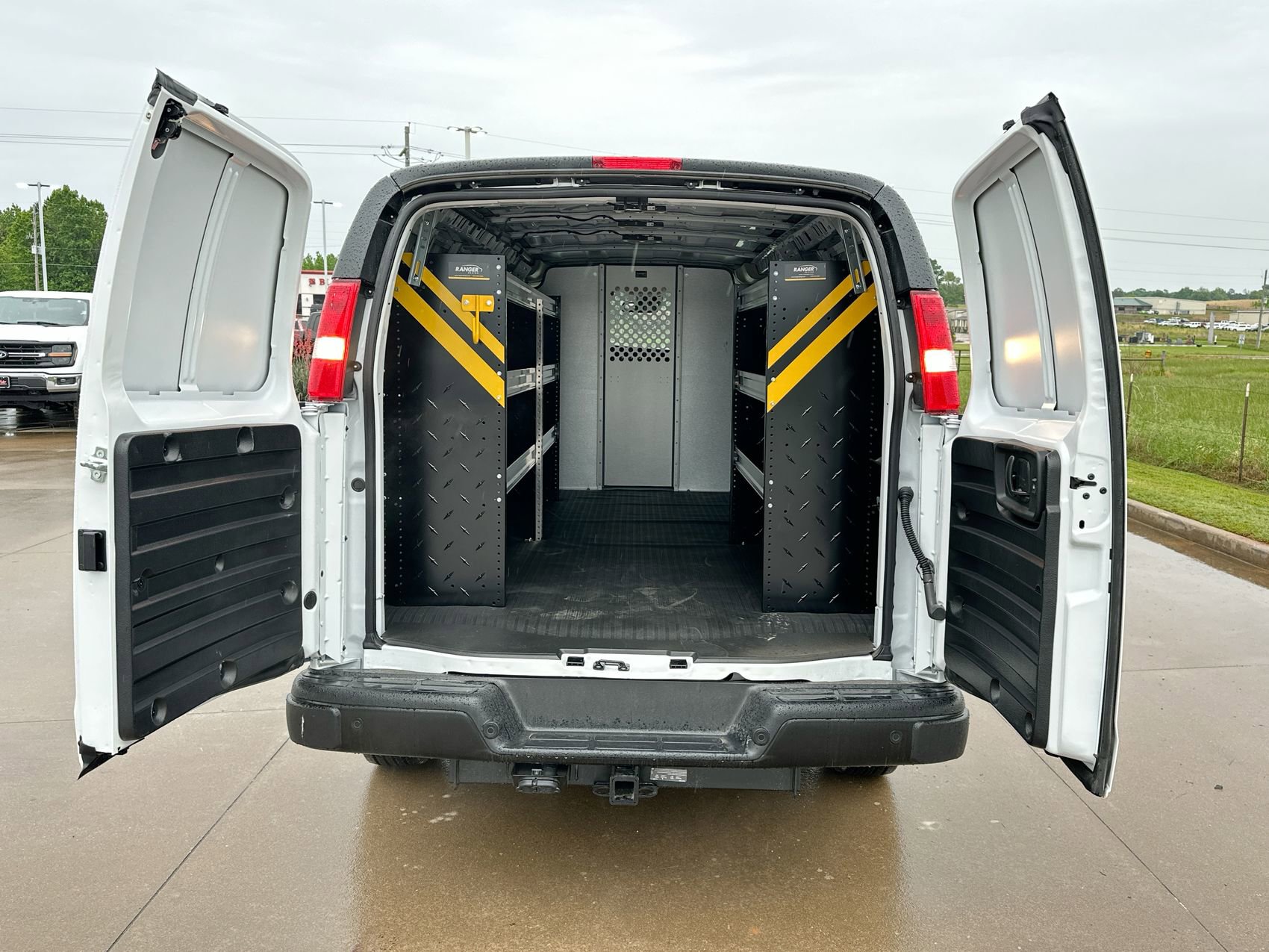 New 2026 Chevrolet Express 2500 Extended w/ Driver Convenience Package RWD image 19